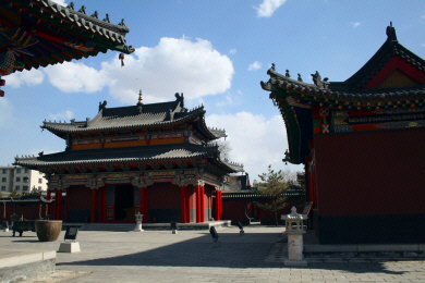 Inner Mongolia - Da Zhao Temple, Hohhot (4).jpg (471152 bytes)