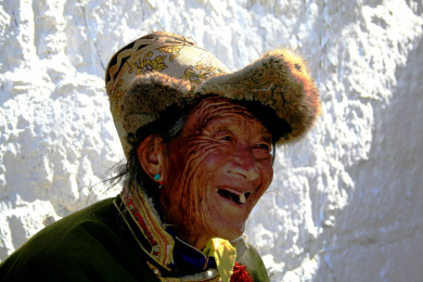 Tibet People.jpg (332093 bytes)