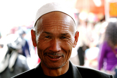 Xinjiang - Tupan Gent.jpg (237670 bytes)